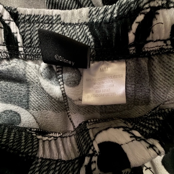 Disney Nightmare Before Christmas pyjama set - Picture 5 of 8